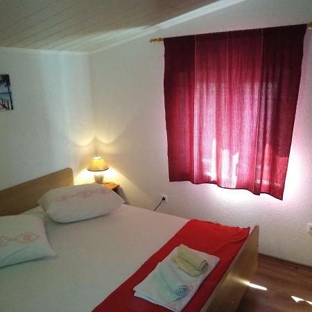 Apartman Rodić Omis Bagian luar foto