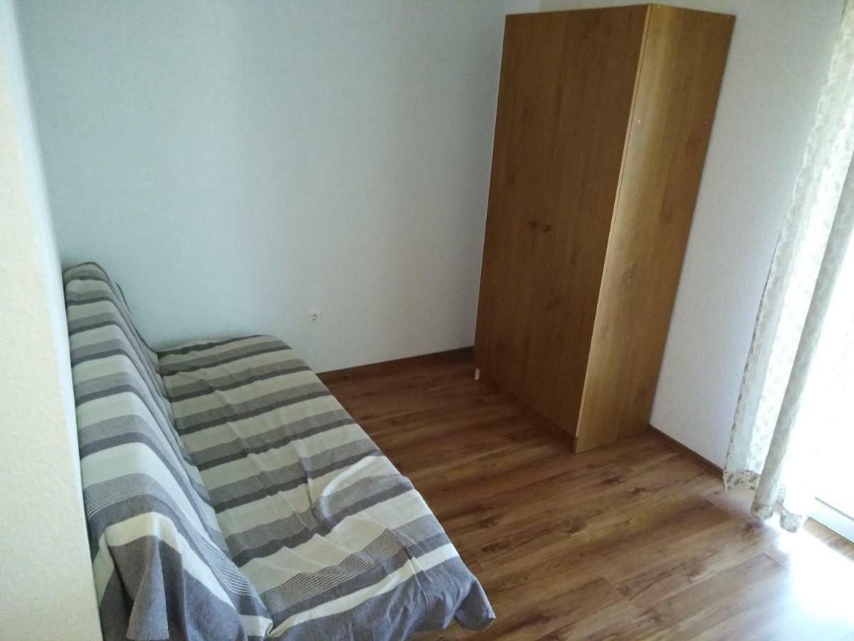 Apartman Rodić Omis Bagian luar foto